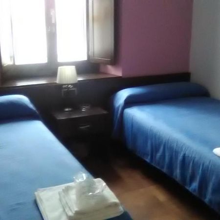 El Albergue Covaleda Luaran gambar