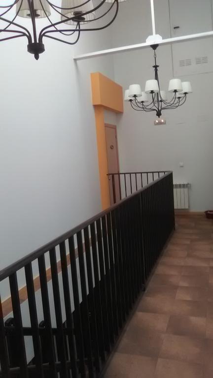 El Albergue Covaleda Luaran gambar