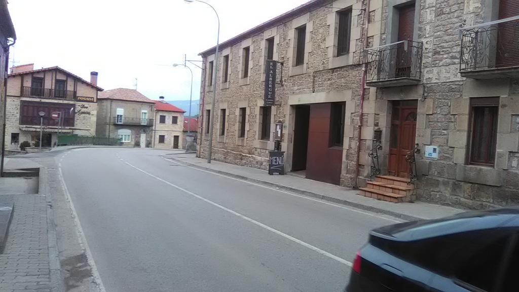El Albergue Covaleda Luaran gambar