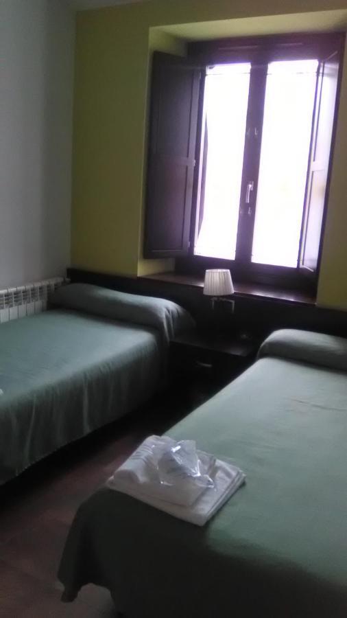 El Albergue Covaleda Luaran gambar